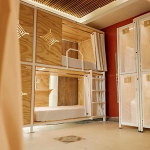 Dormitory Room Mixed